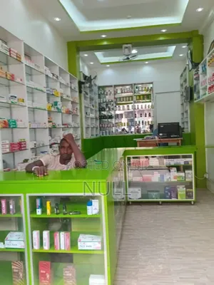 Retail and Wholesale Pharmacy