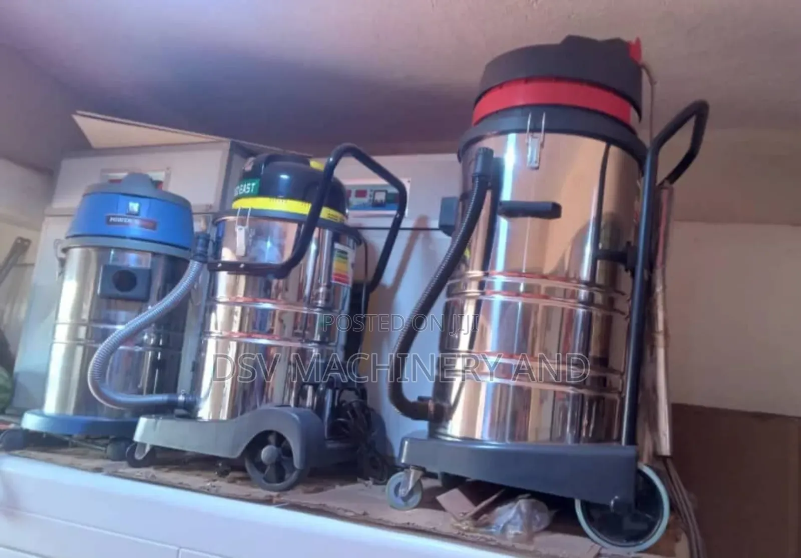 Vacuum Cleaners Wet and Dry