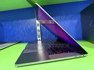 Laptop Apple MacBook Pro 2019 16GB Intel Core I5 SSD 512GB