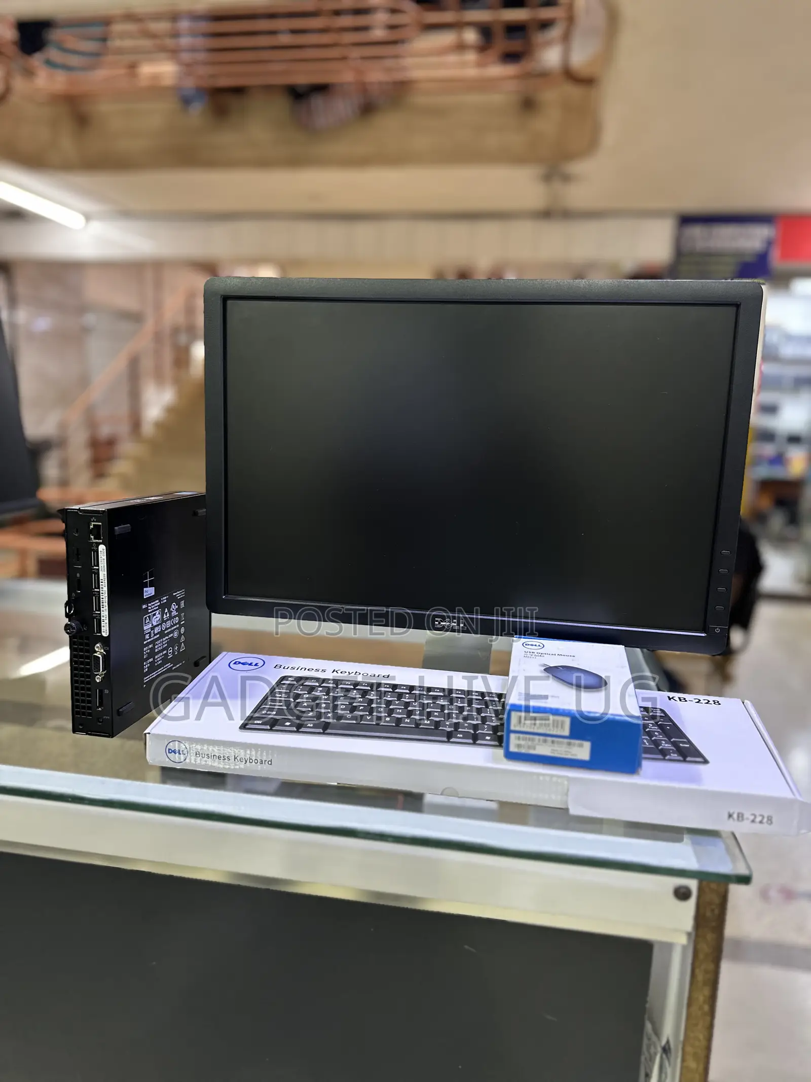 Desktop Computer Dell 8GB Intel Core I3 HDD 500GB