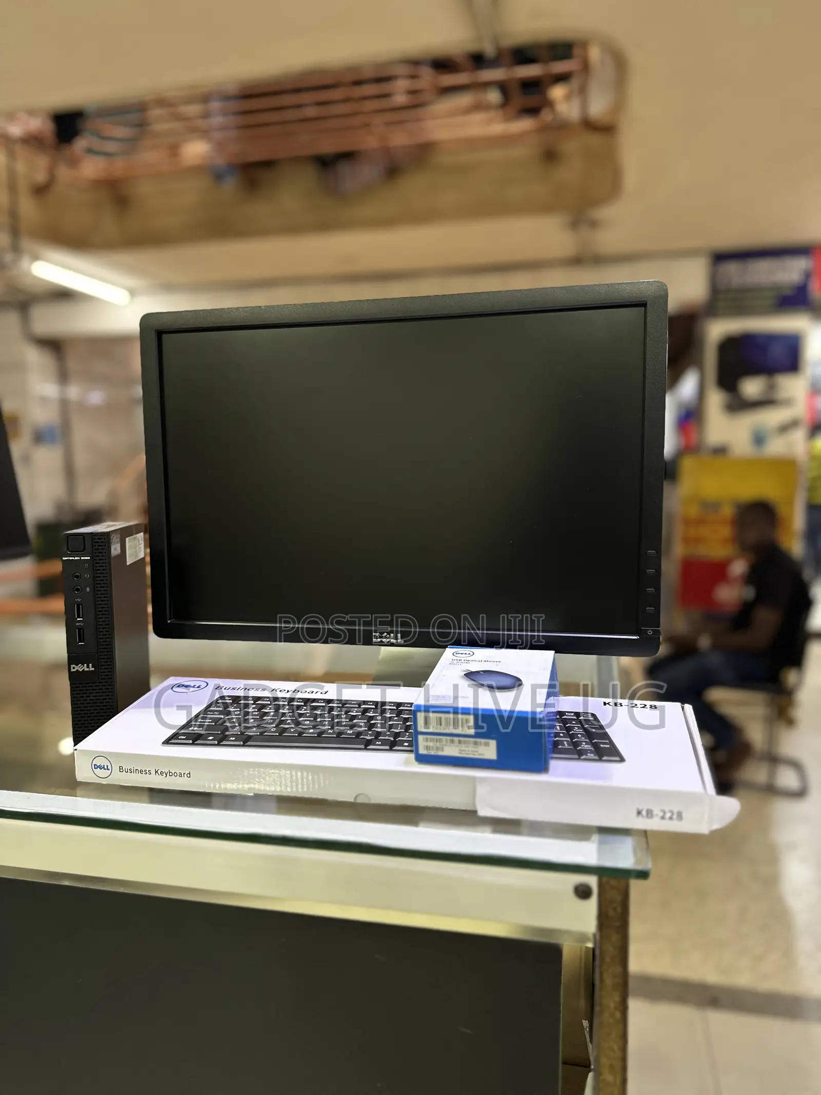 Desktop Computer Dell 8GB Intel Core I3 HDD 500GB