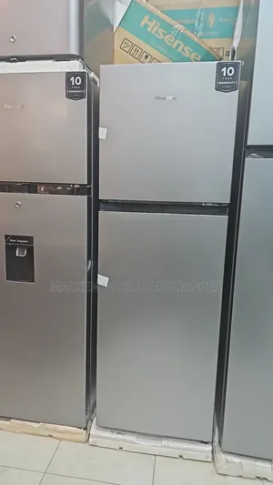 Hisense 200l Double Door Refrigerator New