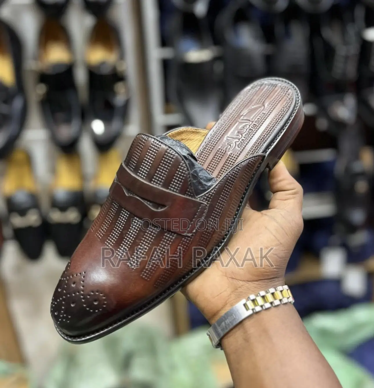 Original Classic Men’S Dark Tan Clark Half Shoes