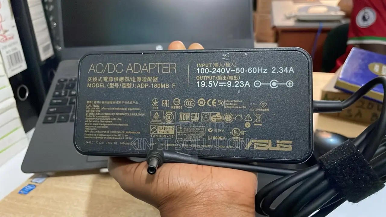 Asus 20v 7.5a