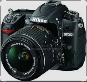 Nikon D7000 With 18-55mm