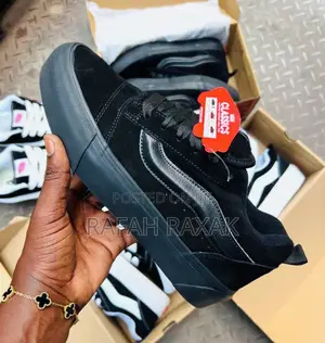 Knu Skool Van of the Wall Black Big Sole Sneakers
