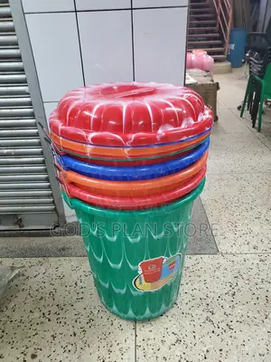 Imported Plastic Buckets Plastic Buckets 140litres