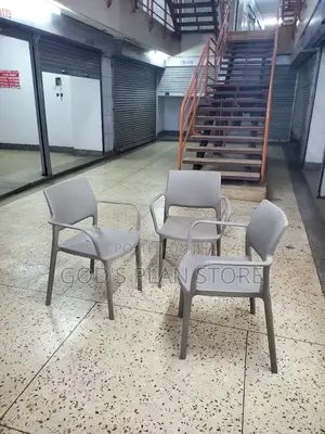 Imported Plastic Chairs Plastic Chairs