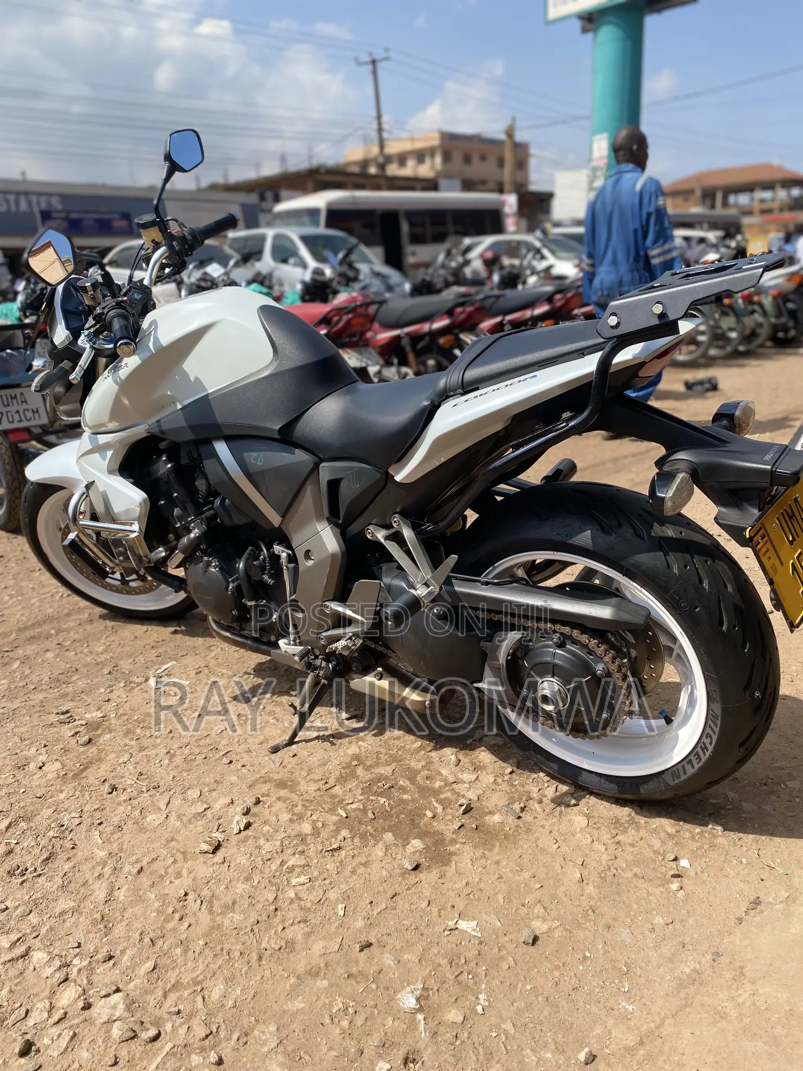 Honda CBR 2022 White