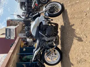 Honda CBR 2022 White