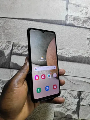 Samsung Galaxy A12 64 GB Black