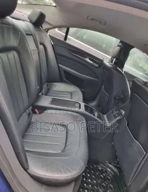 Mercedes-Benz CLS 2013 Blue