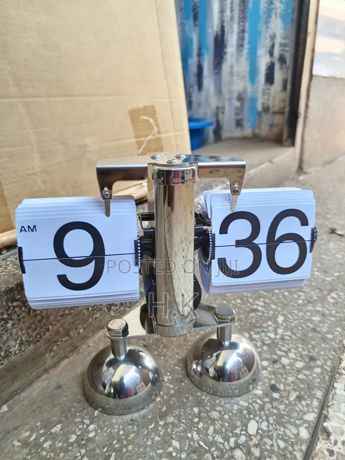 Retro Flip-Down Clock