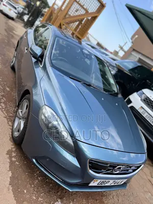 Volvo V40 2015 Blue