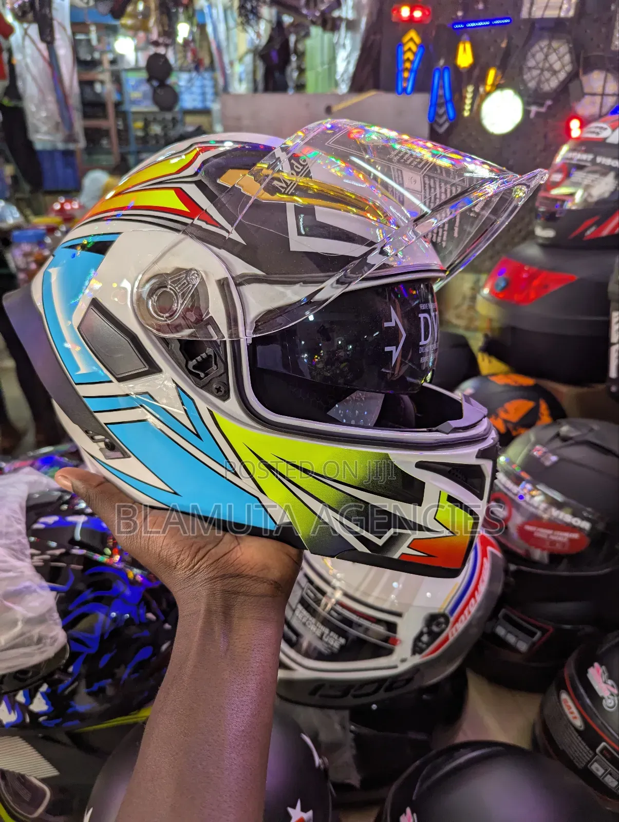Bike Helmet Mode Gold