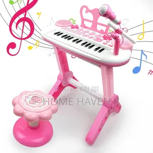 Kid's Keyboard Piano With Microphone and Seat
