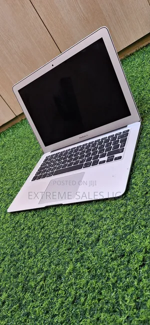 Laptop Apple MacBook Air 2014 4GB Intel Core I5 SSD 128GB