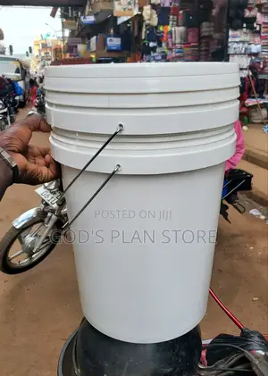 Plastic Paint Buckets 20litres