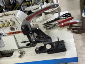 Button Presser Machine for Clothes