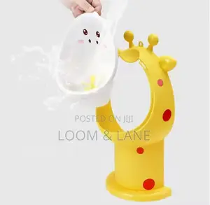 Cute Giraffe Potty Training Urinal for Boys