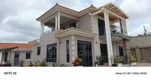 4bdrm Duplex in Nakawa for sale
