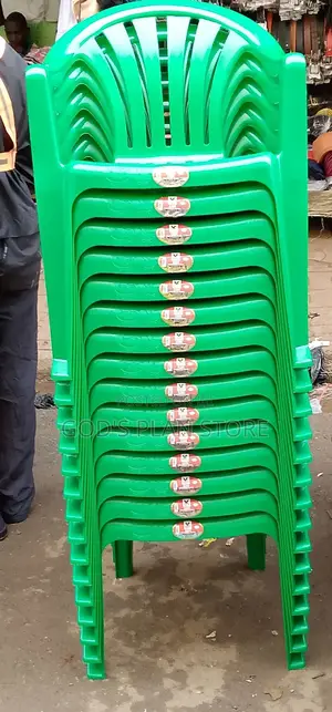 Green Armrest Plastic Chairs (Mukwano (