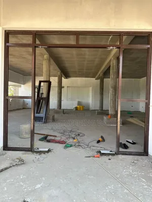 Aluminium Floor Hinged Door