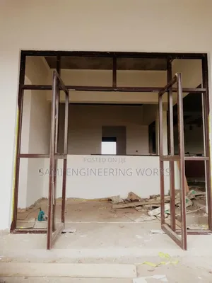 Aluminium Floor Hinged Door