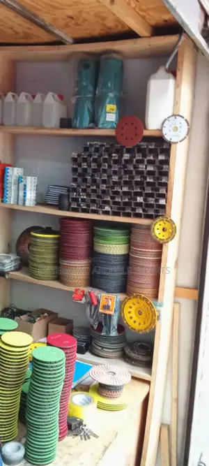 Casting and Grinding Terrazo Materials