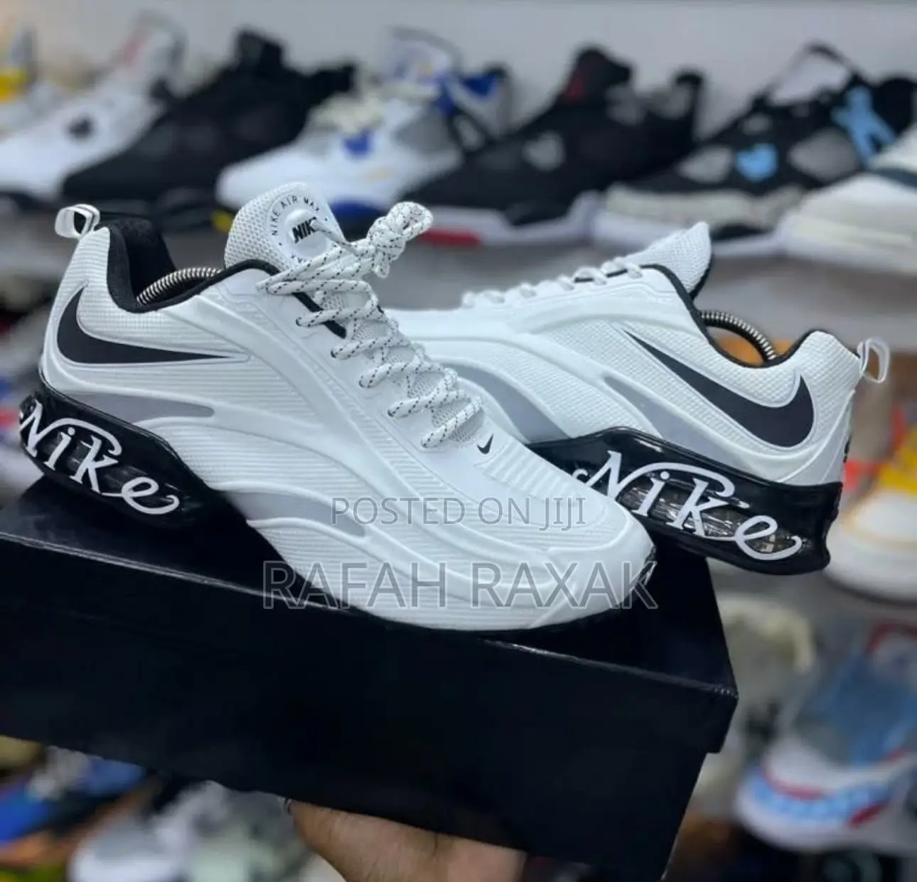 Classic White/Black Nike Max Air 2000 Craze Sneakers