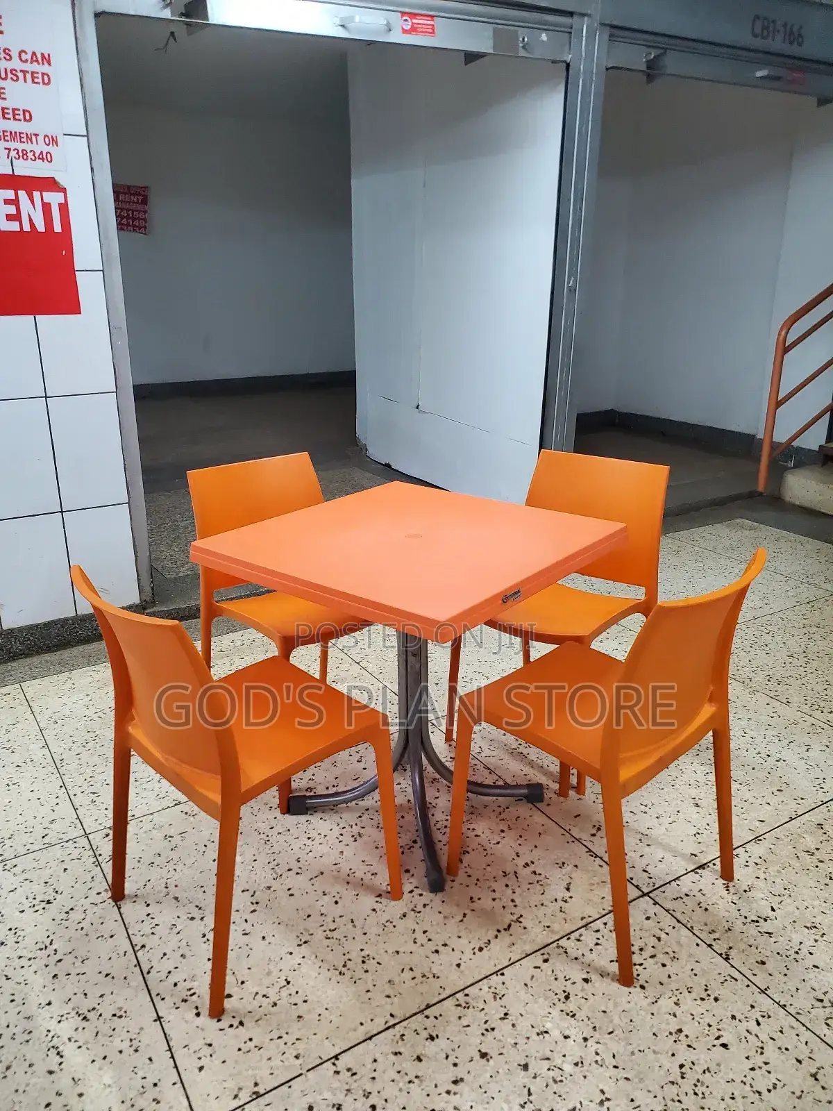 Restaurant Chairs and Table Plastic Heavy Quality
