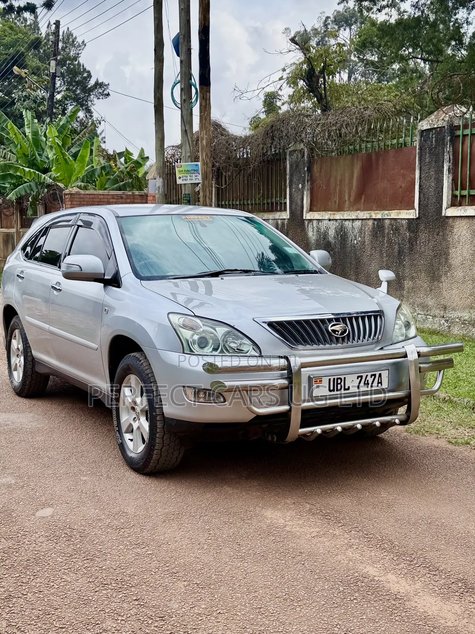 Toyota Harrier 2.4 2010 Silver