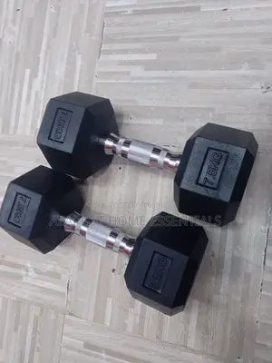 A Pair of 7.5kg Dumbbell