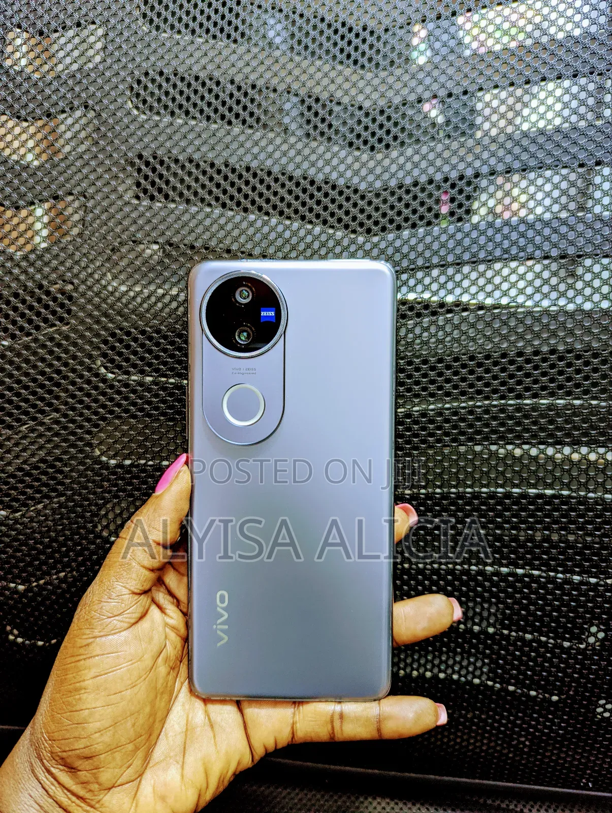 Vivo V50 512 GB Gray