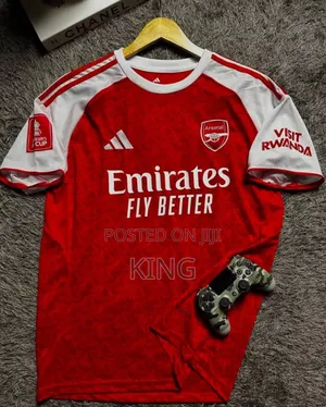 Bold Arsenal Home Jersey