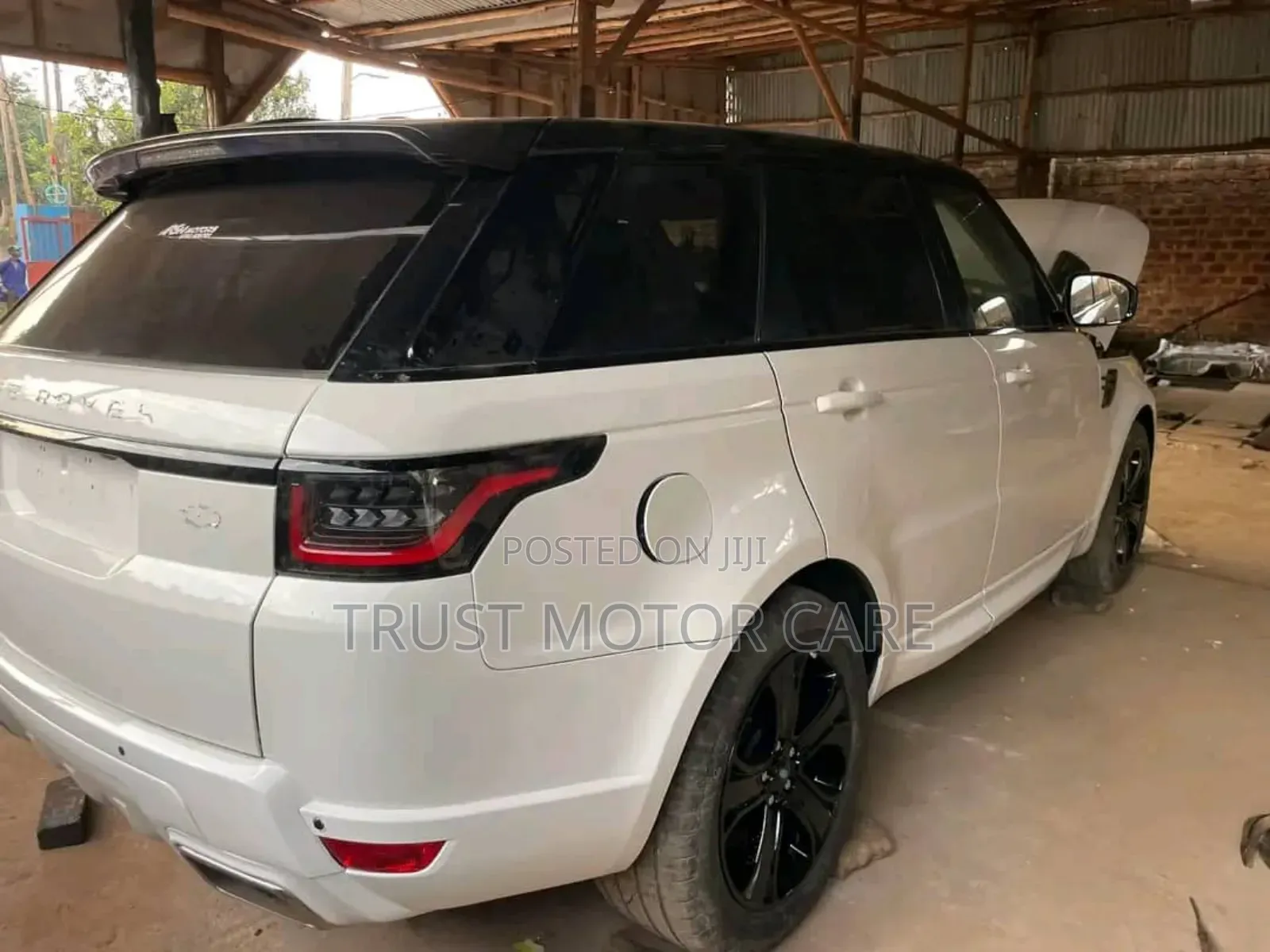 Panel Beating And Spraying For Any Color And Any Car