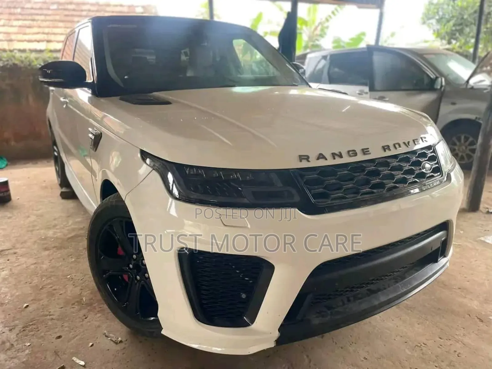 Panel Beating And Spraying For Any Color And Any Car