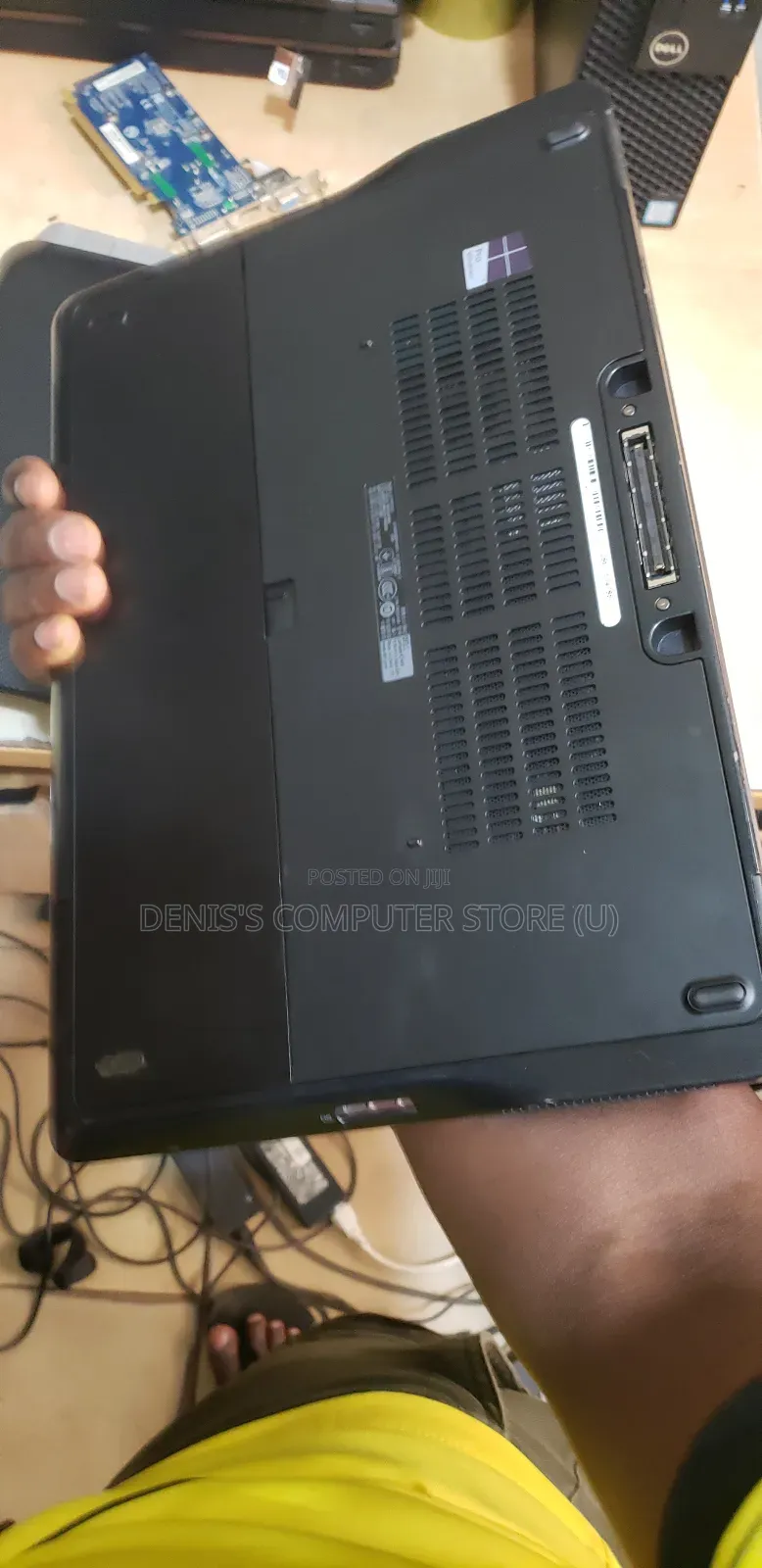Laptop Dell Latitude 7450 8GB Intel Core I5 SSD 256GB