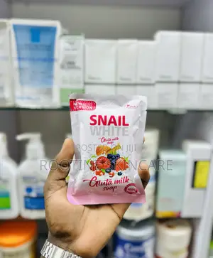 Snail White Gluta Milk Brightening Soap