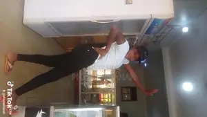 Waitresses to Work in Kampala City Center