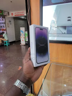New Apple iPhone 16 Pro Max 1 TB Silver