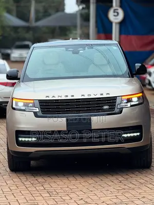 Land Rover Range Rover Vogue 2023 Gold