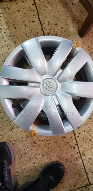 Wheel Caps for Corolla Spacio, Vitz and Yaris