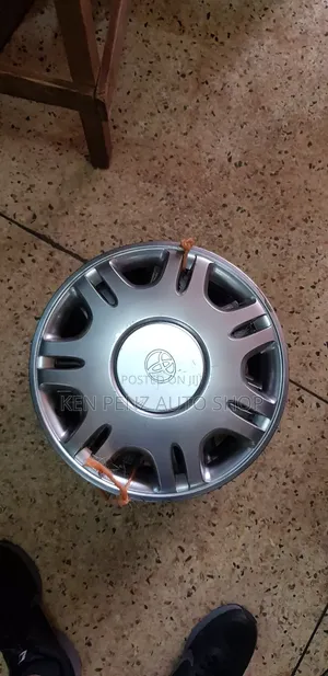 Toyota G- Touring, and Corolla Fielder Wheel Caps