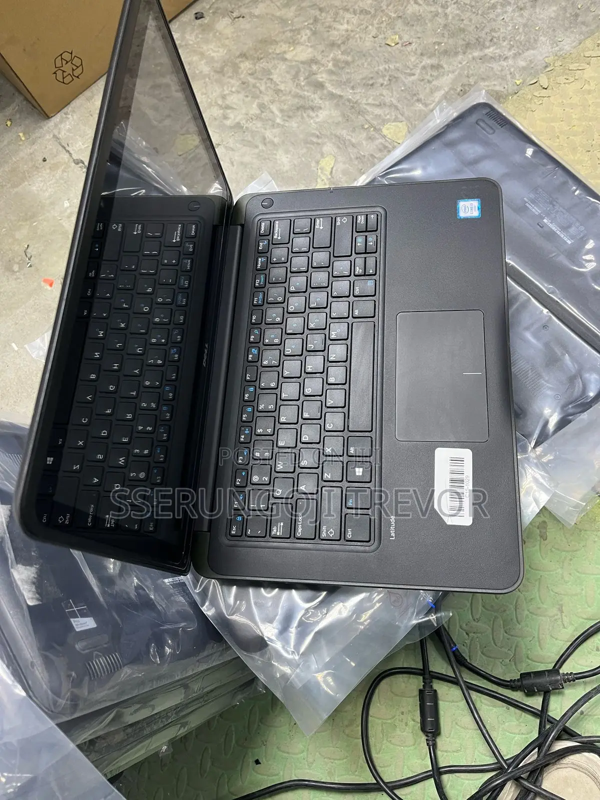 Laptop Dell Latitude 13 3380 8GB Intel Core I3 HDD+SSD 500GB