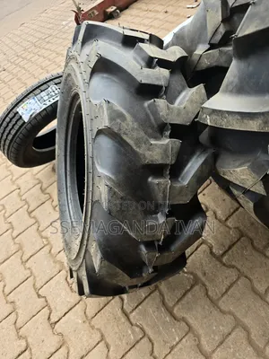 12.5/80r18 Grippy Tyre