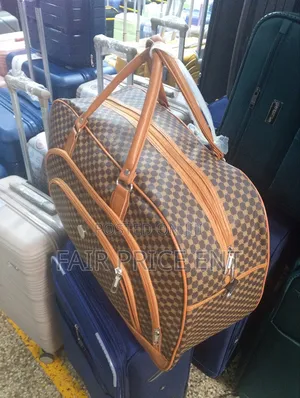 Classy Leather Traveling Safari Bags. Medium.( Brown)