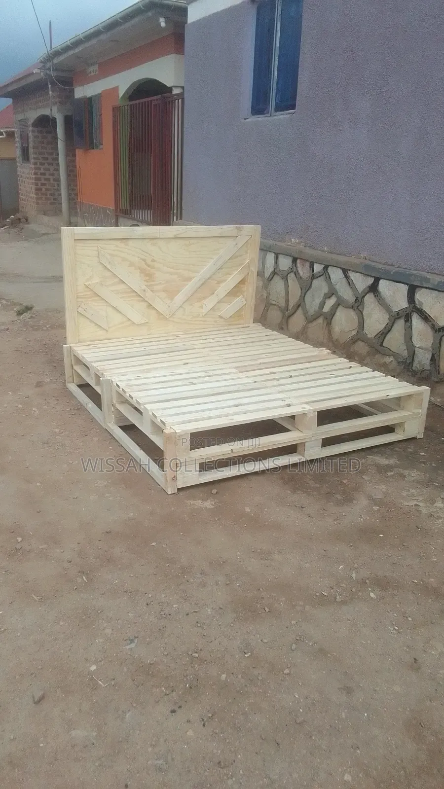 Pallet Bed