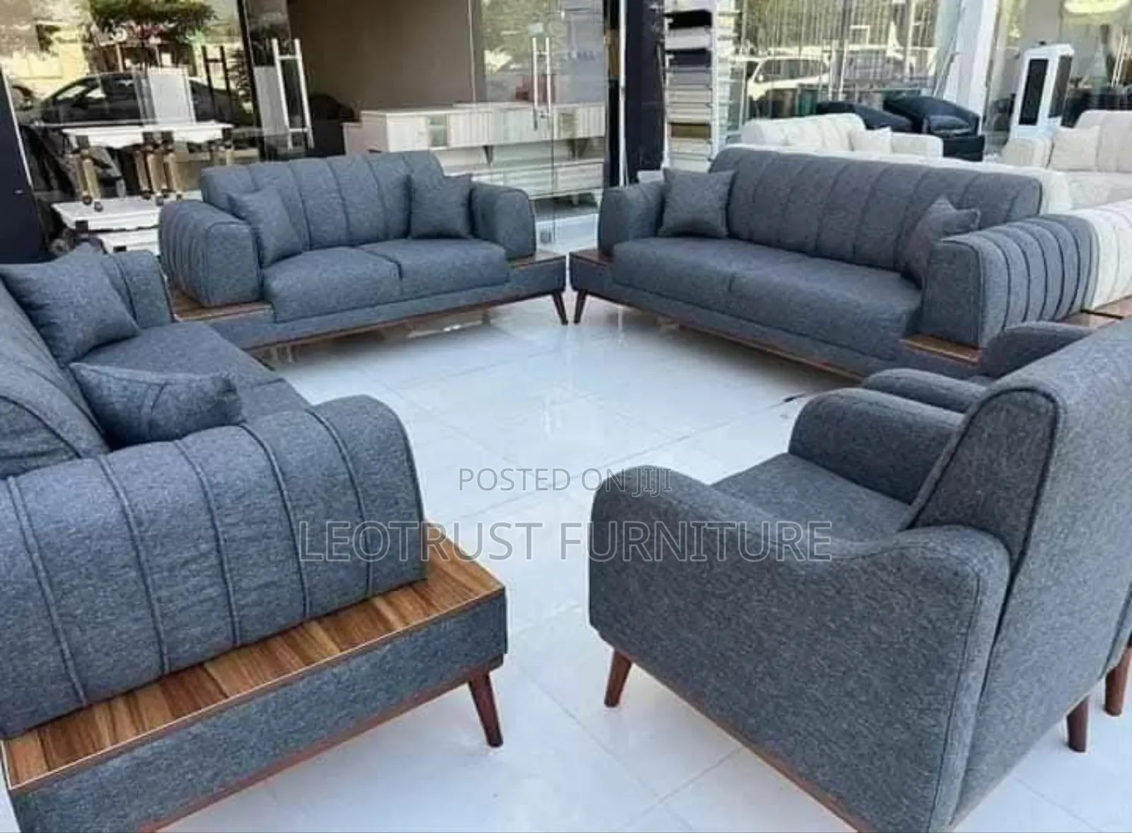 3,2,2,1,1 Sofa Set Class