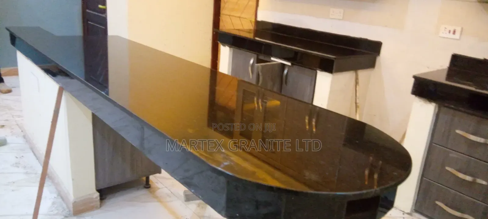 Black Kitchen Work Tops